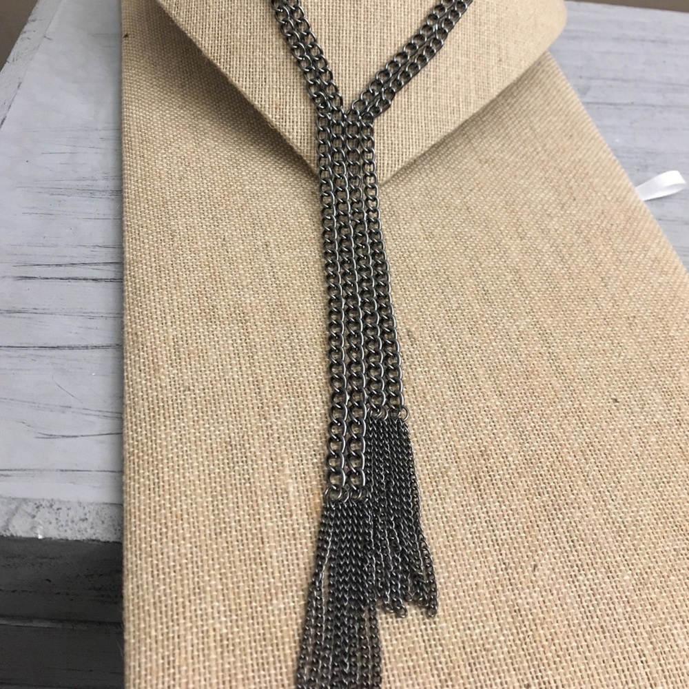 ViVI Linked Fringe Necklace